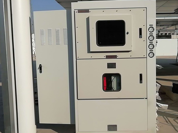 Full-automatic explosion-proof hydrogen and nitrogen gas distribution equipment